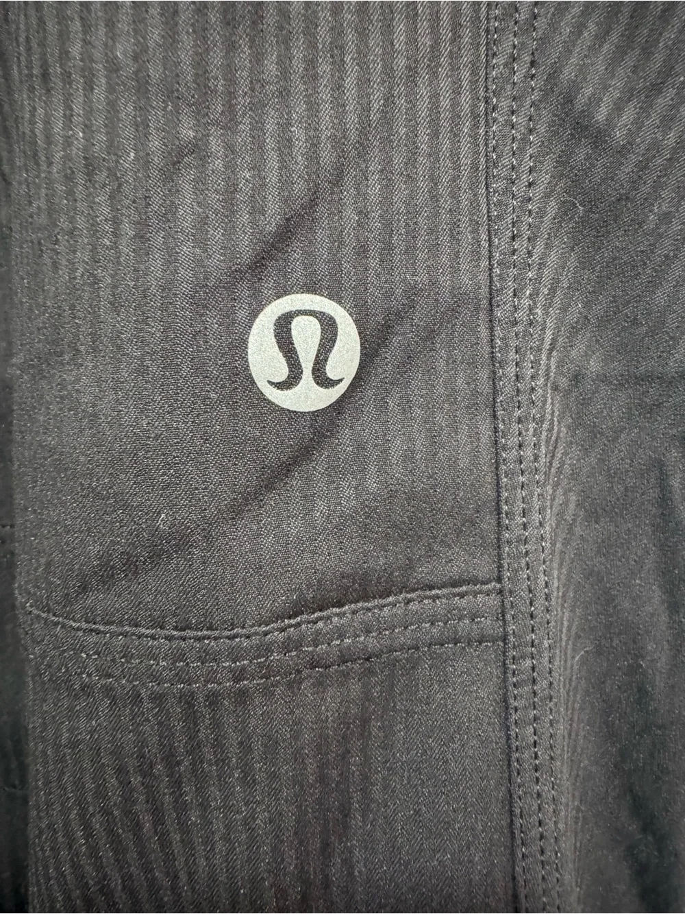 Lululemon Dance Studio Relaxed-Fit Mid-Rise Cargo Pant in Black Size Large